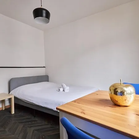 Le Comte - T1 - 5 Mins Caves Champagne Reims