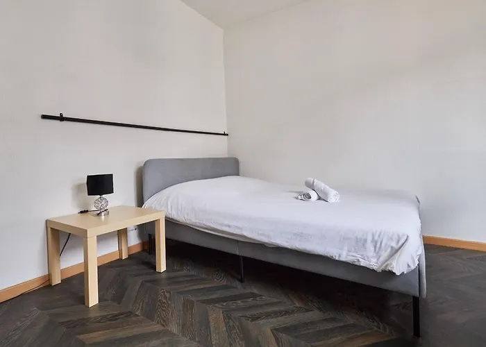 Le Comte - T1 - 5 Mins Caves Champagne رانس